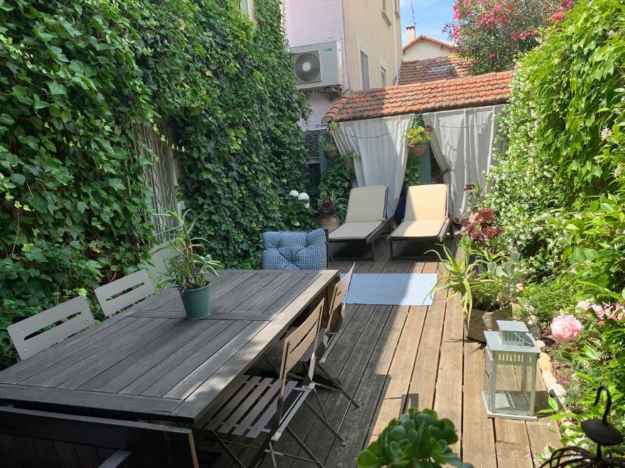 Accommodatie bij particulieren Complet Ou 2 De Charme En Centre-ville *